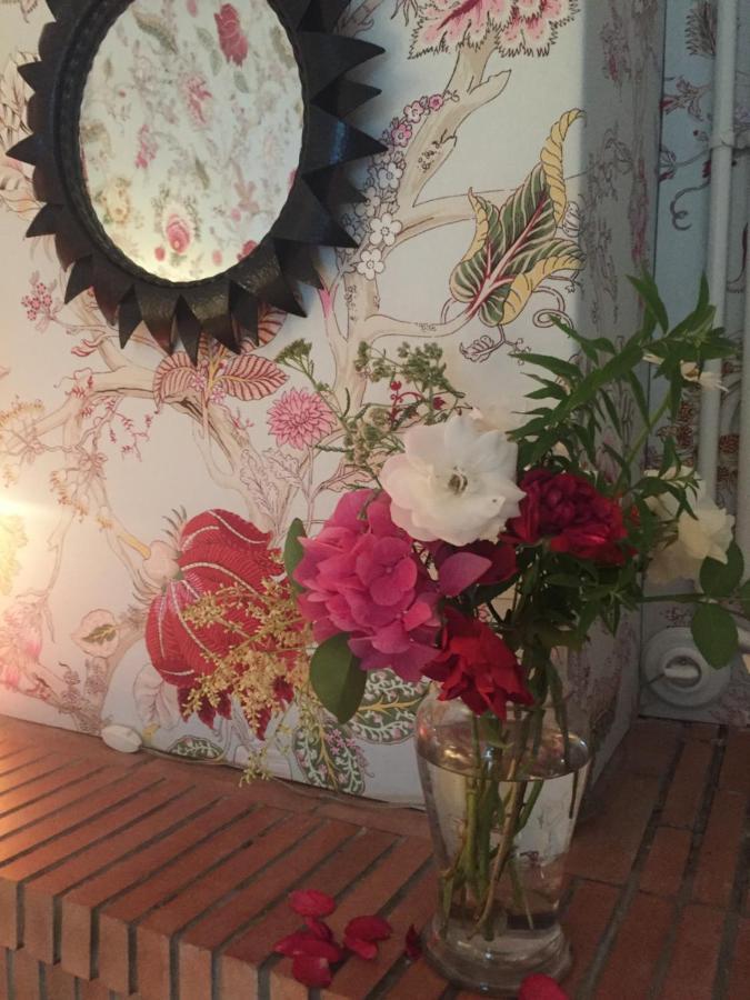 Damechouette Bed & Breakfast Pujols  Екстериор снимка