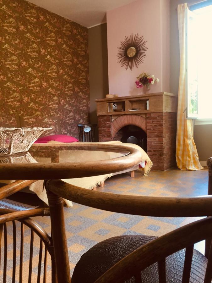 Damechouette Bed & Breakfast Pujols  Екстериор снимка