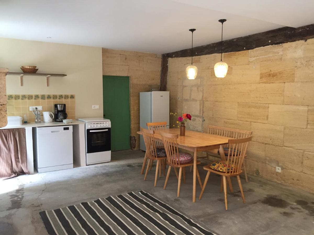 Damechouette Bed & Breakfast Pujols  Екстериор снимка