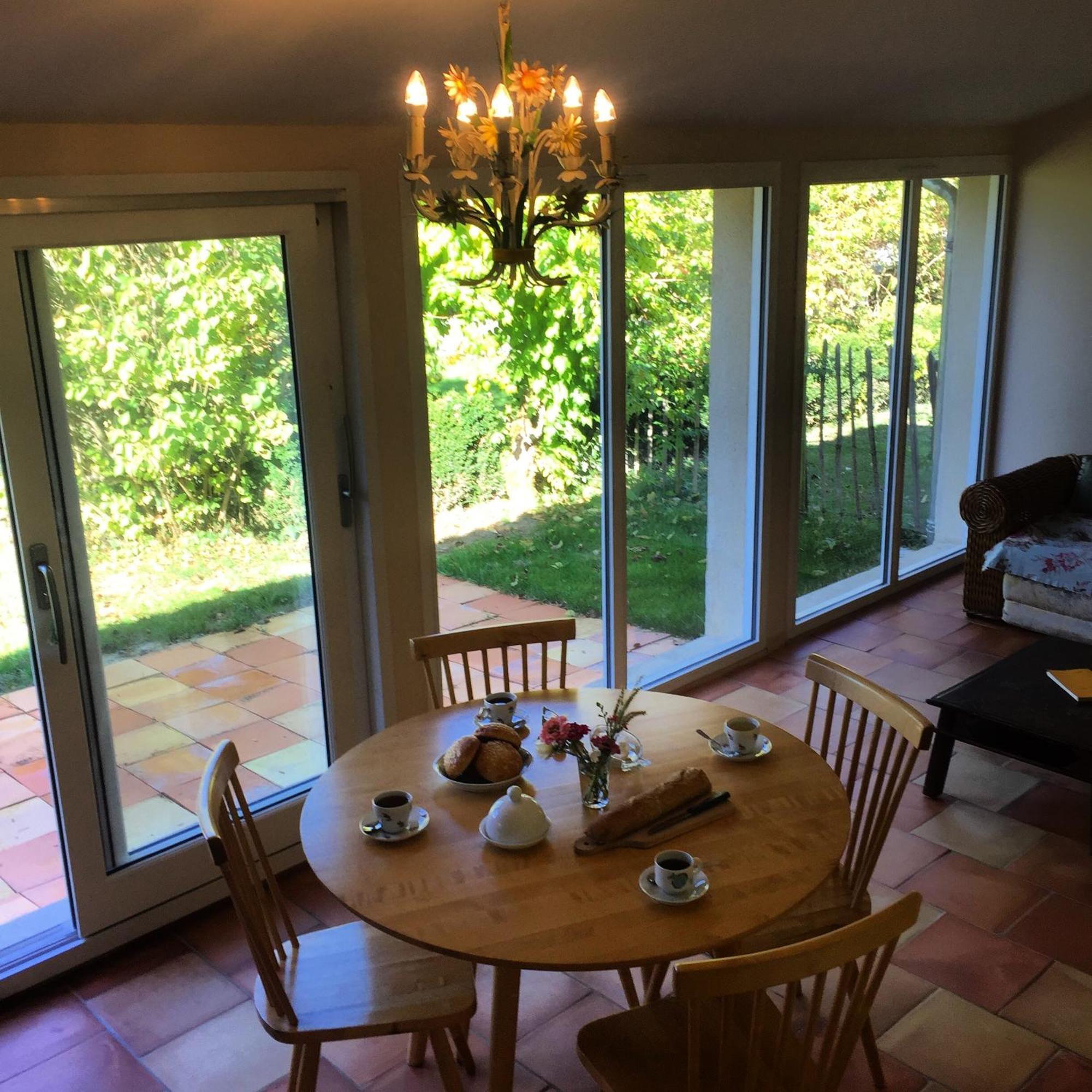Damechouette Bed & Breakfast Pujols  Екстериор снимка